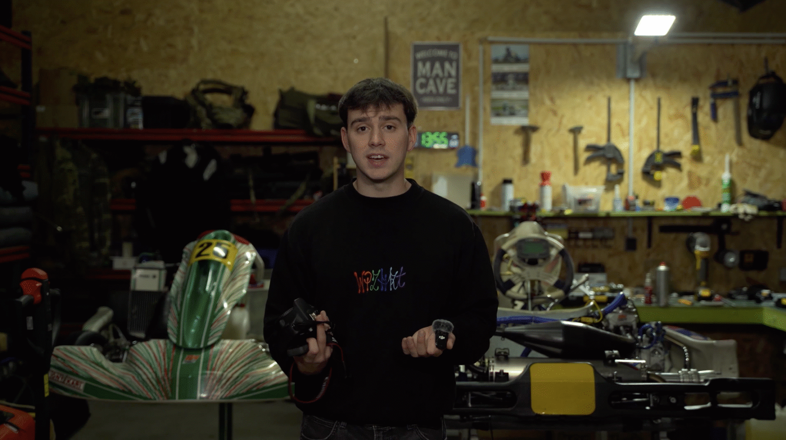 Presenter in a workshop during a Motiv Marketing video shoot
